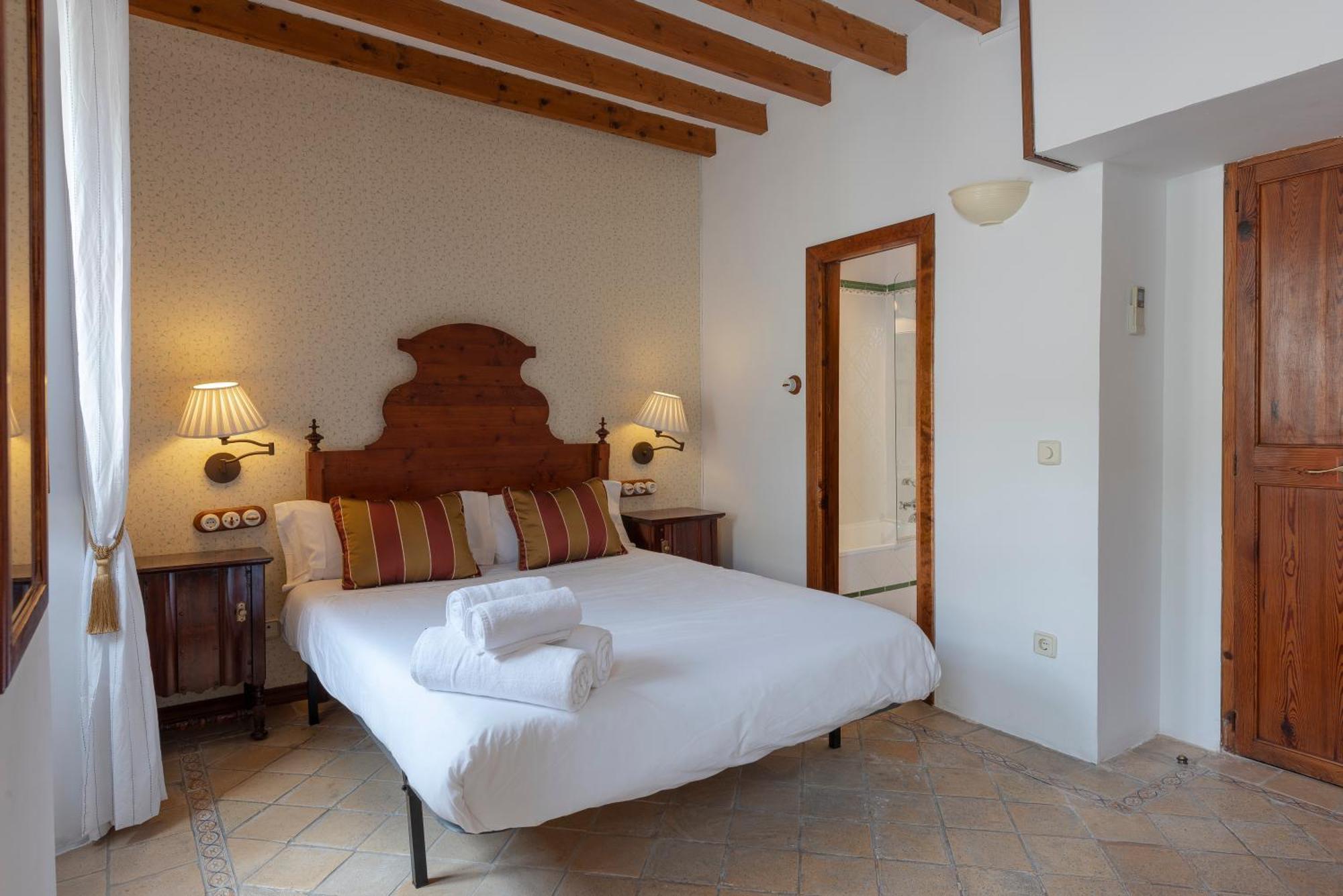 Hotel D´Interior Ca Mado Paula Bañalbufar  Habitación foto